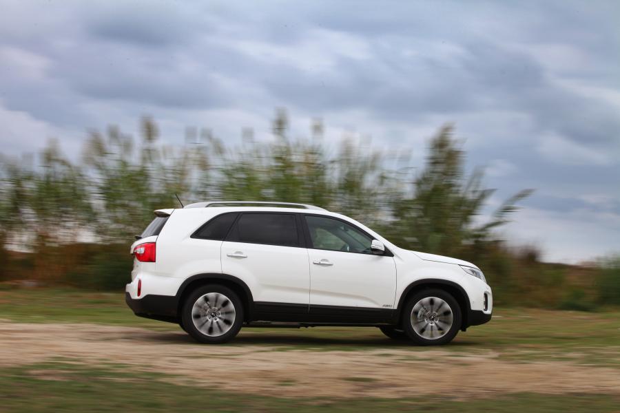  Kia Sorento 2013 года  (EU) (фото 74 из 85)